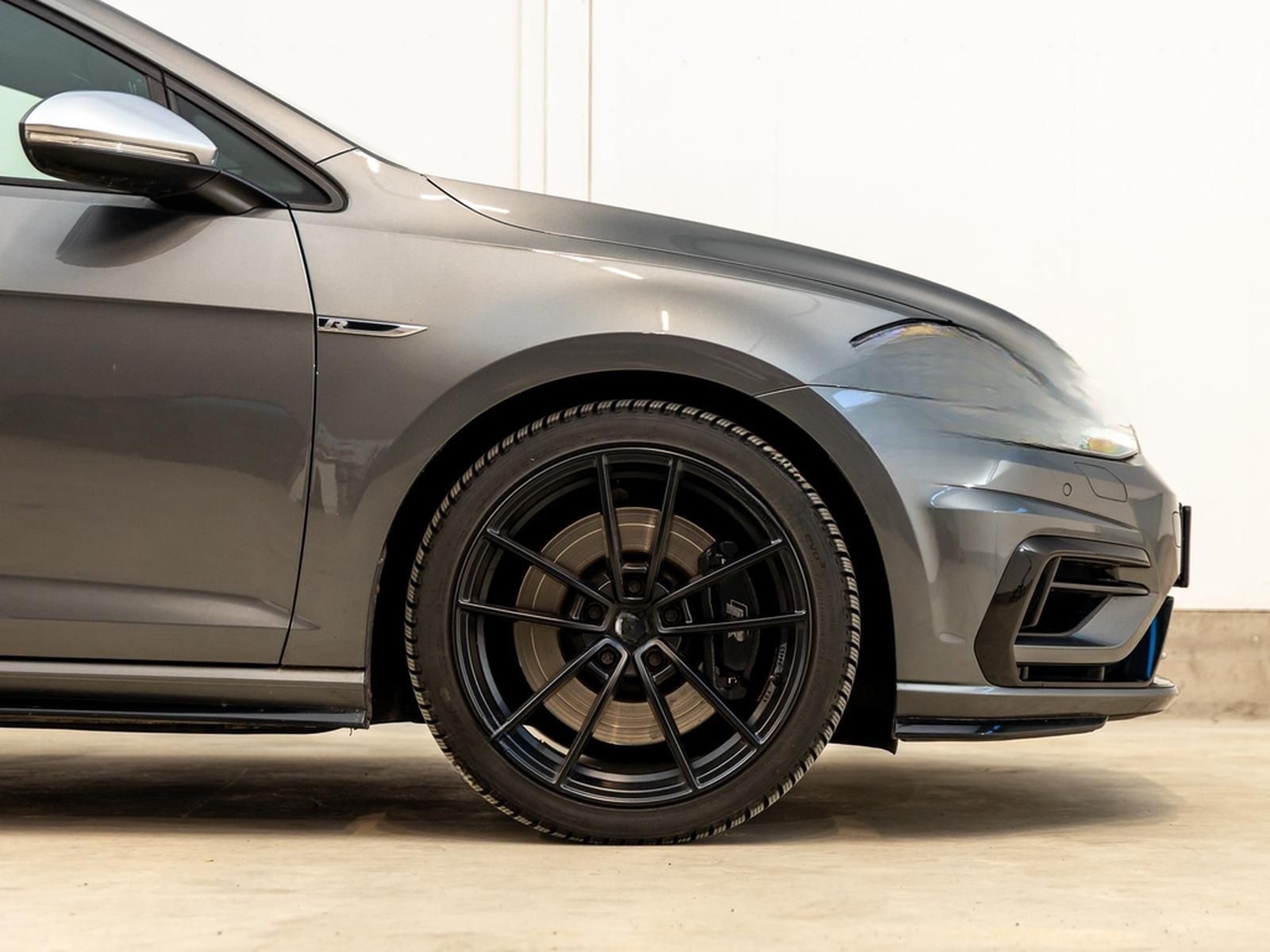 Volkswagen Golf R BMT/4Motion 2.0 TSI VC/ACC/AMBIENTE foto 9