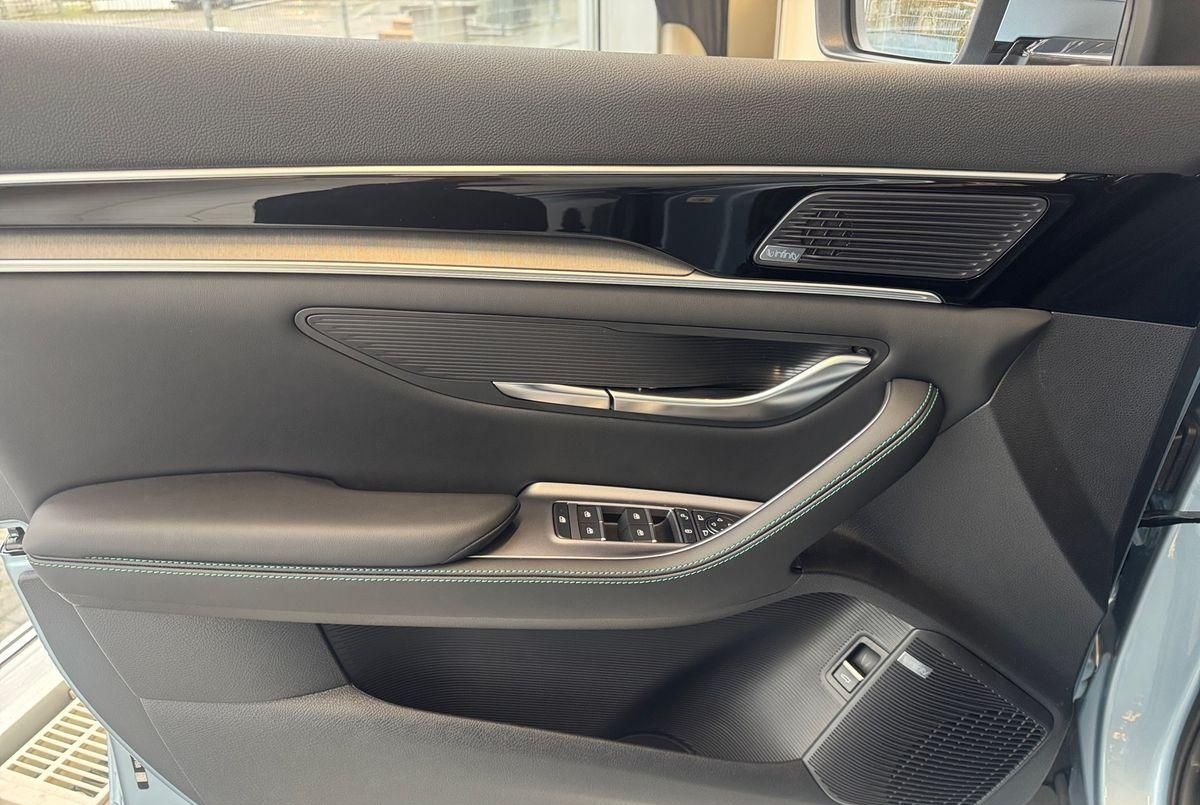 BYD Seal U 238 kW 1.5 PHEV DM-i Design foto 15