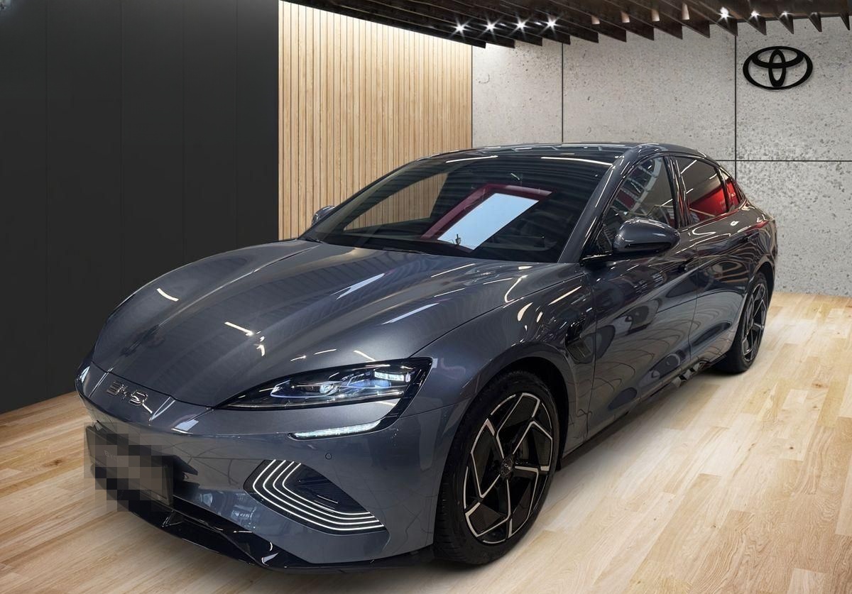 BYD Seal 230 kW RWD Design Panorama LED Navi foto 2