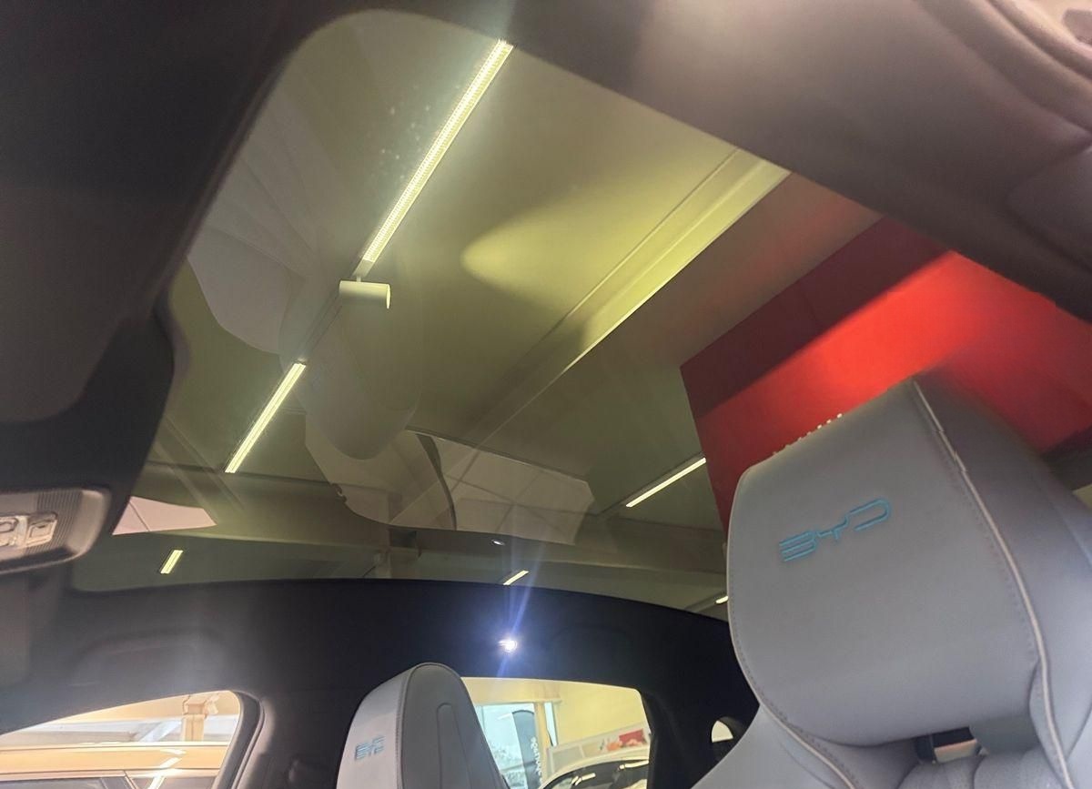 BYD Seal 230 kW RWD Design Panorama LED Navi foto 18