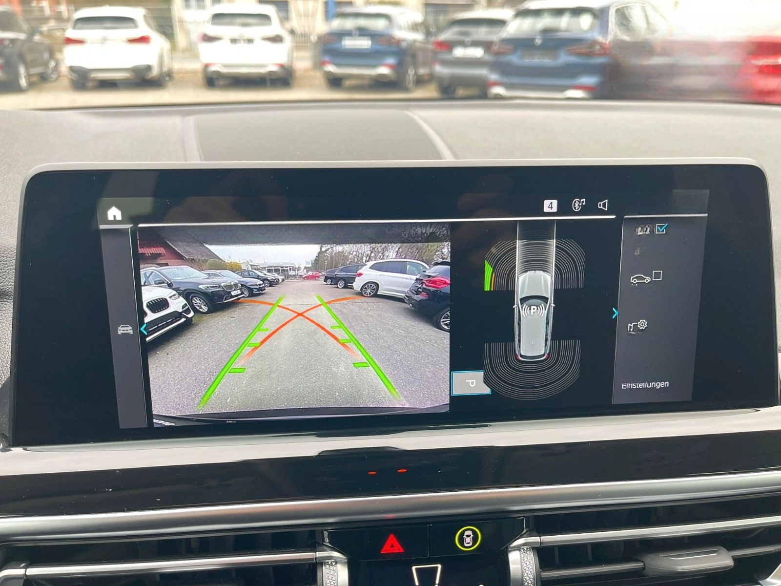 BMW X3 xD30e KAMERA AHK Sportsitze DriveAssist. foto 8