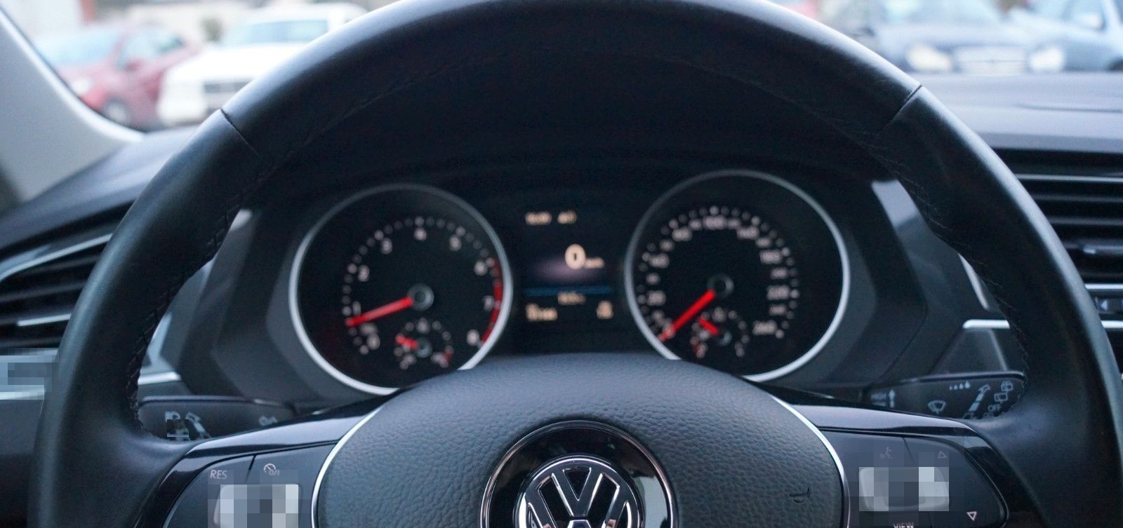 Volkswagen Tiguan 1.5 TSI Comfortline AHK+ACC+Navi+Ambiente foto 20