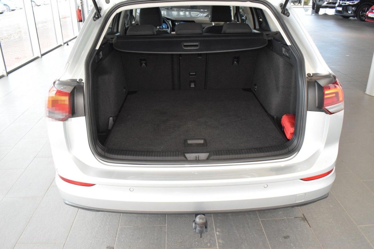 Volkswagen Golf 8 Variant Life 2.0 TDI DSG NAVI PDC AHK foto 9