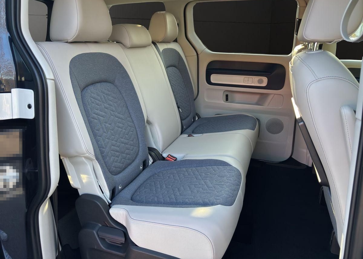 Volkswagen ID.Buzz Pro 82 kWh IQ.Light AHK RFK ACC NAVI foto 13