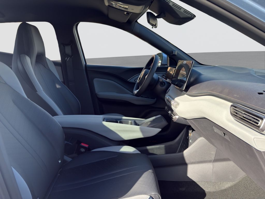 BYD DOLPHIN SURF Comfort foto 12