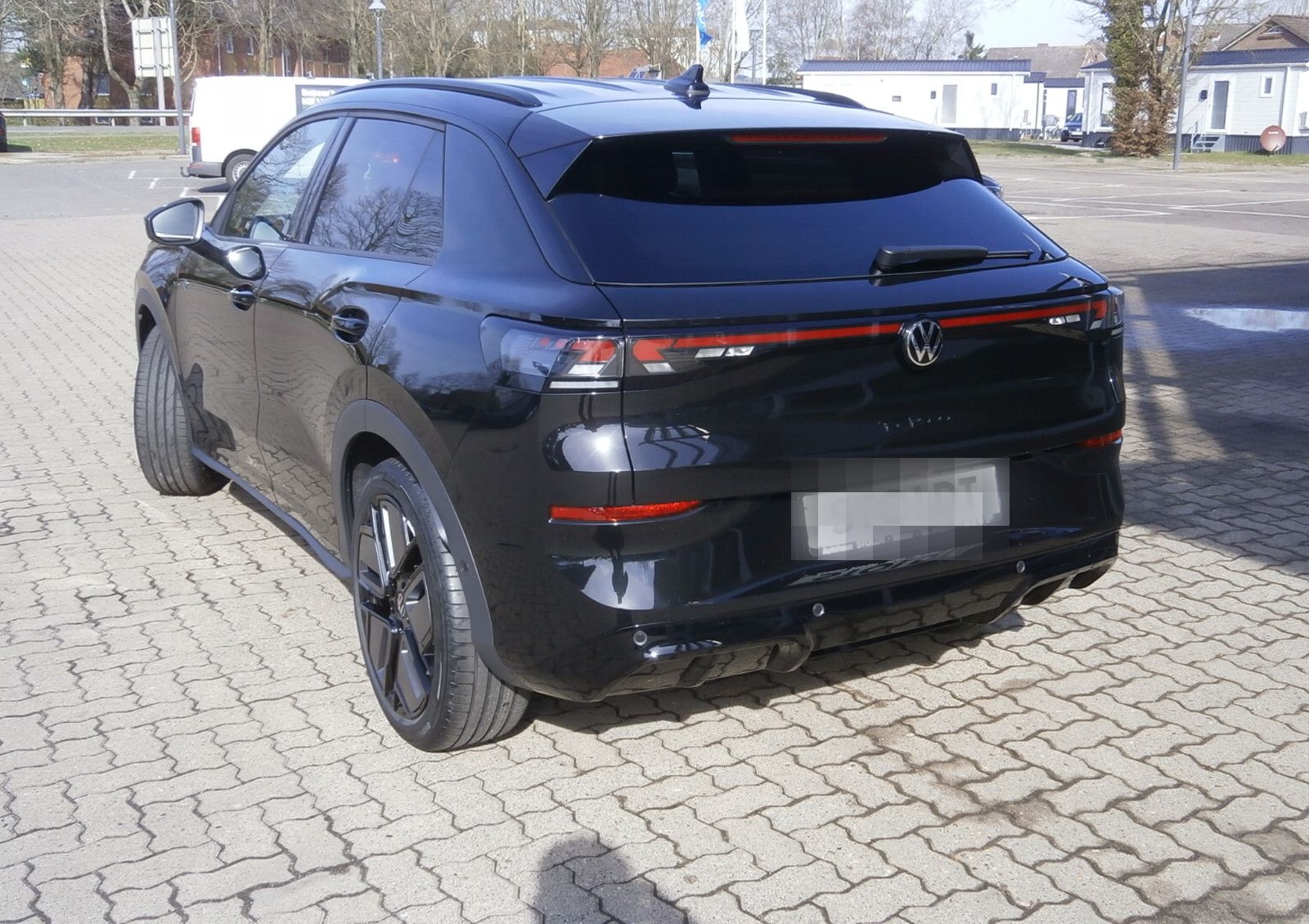 Volkswagen T-Roc R-Line 1.5 eTSI, DSG foto 2