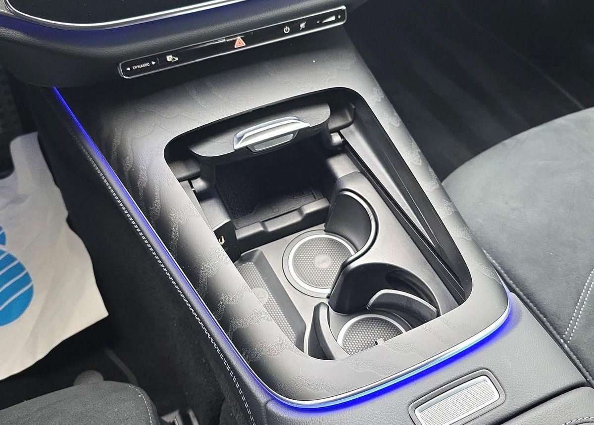 Mercedes-Benz E 220 d T 4Mat AMG DIGITAL PANO STNDHZ 360° LUFT foto 24