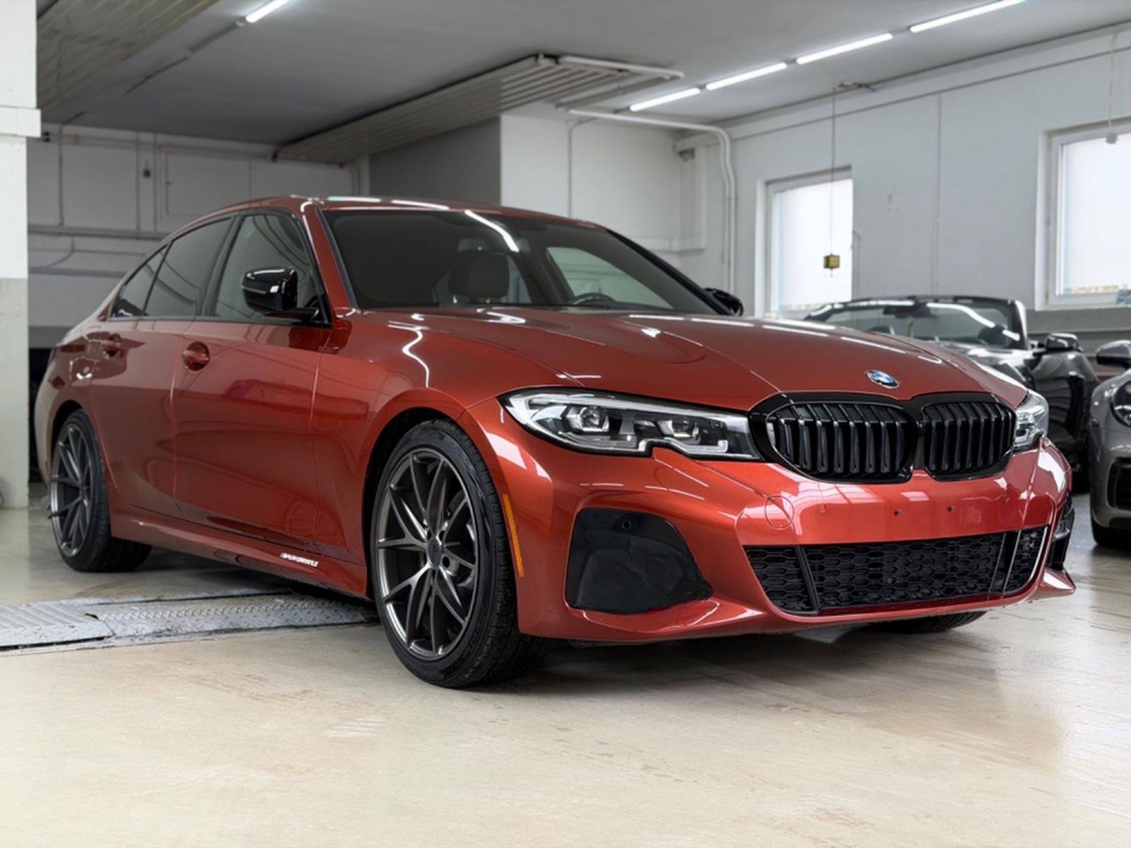 BMW 330i M Sport Automatic foto 3
