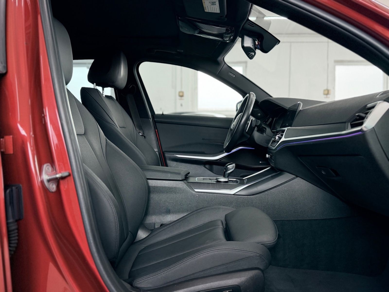 BMW 330i M Sport Automatic foto 22