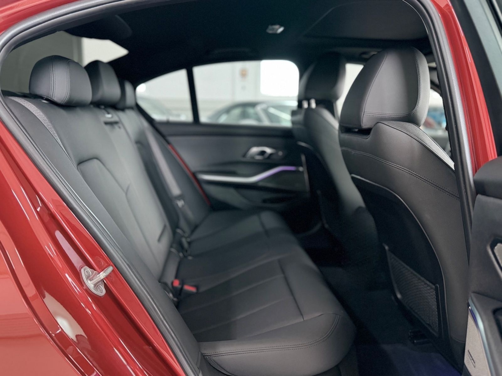 BMW 330i M Sport Automatic foto 29