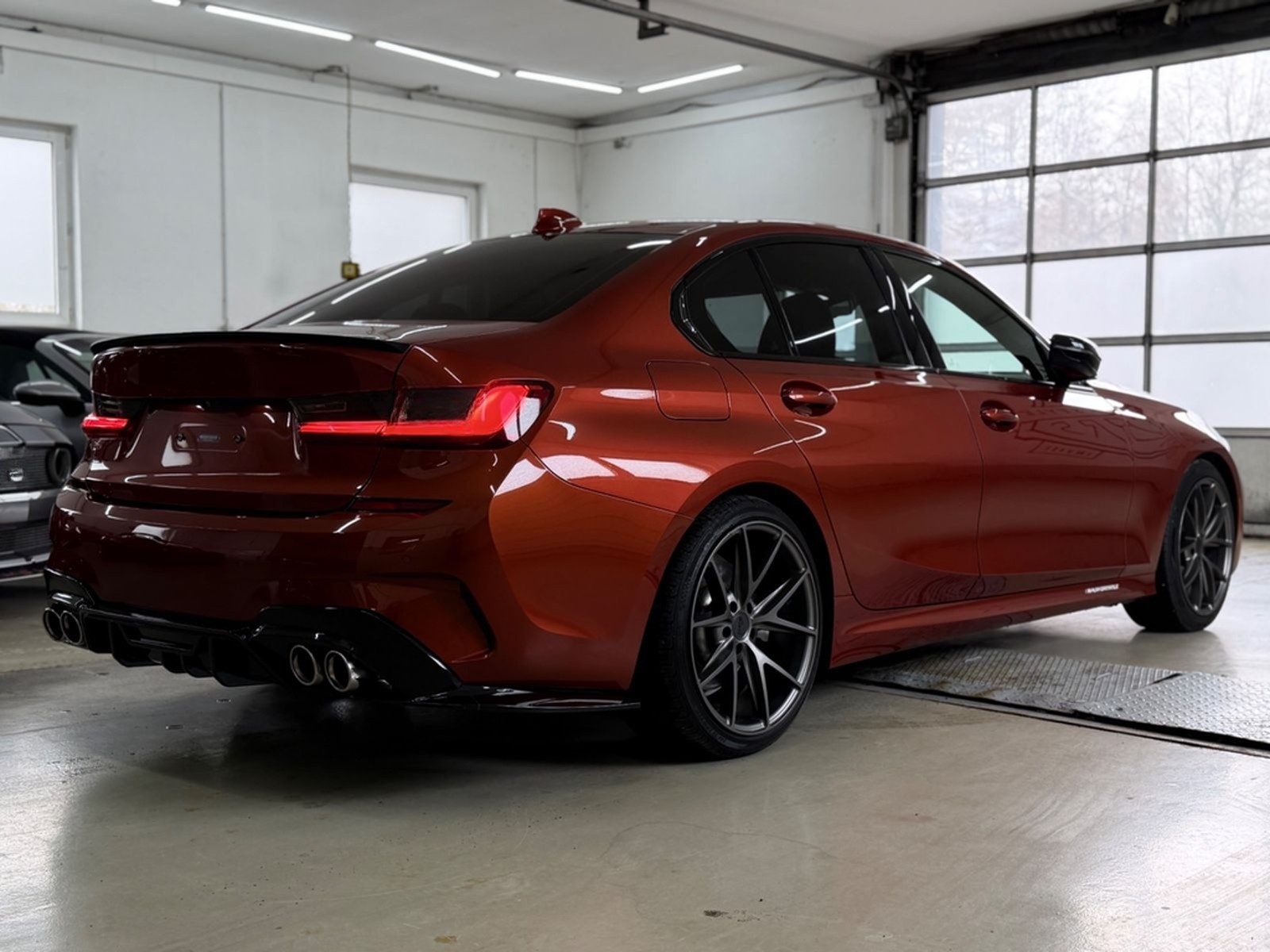 BMW 330i M Sport Automatic foto 4