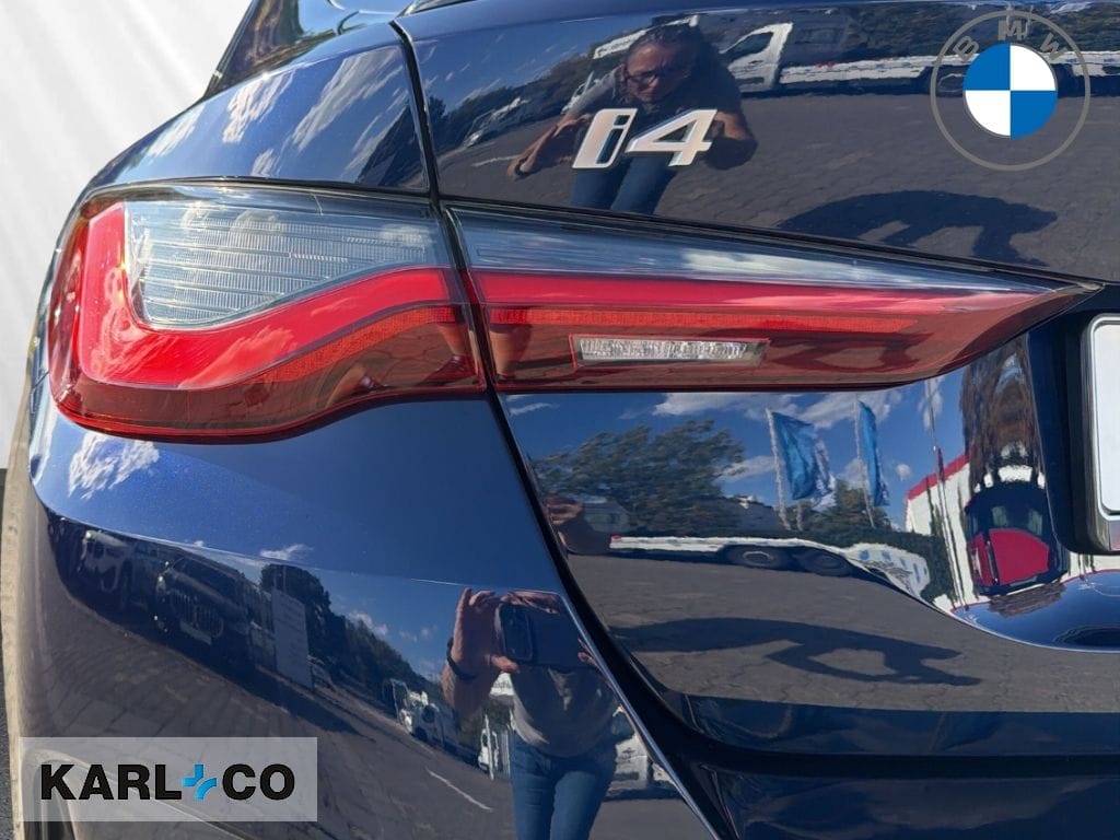 BMW i4 eDrive35 M-Sport Harman HUD AHK DAB Alarm foto 11