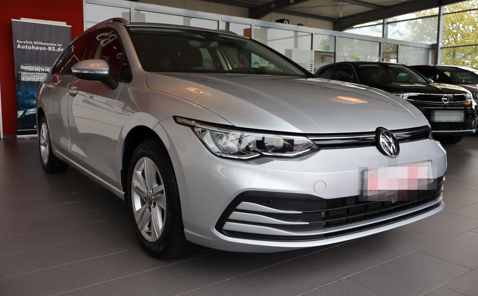 Volkswagen Golf VIII Var. 2.0 TDI DSG,KameraNaviLED,AHK,1Hd foto 3