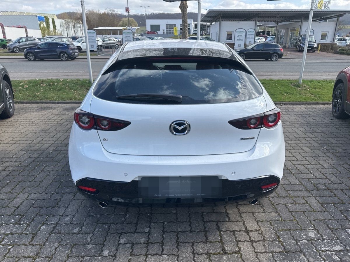 Mazda 3 SKYACTIV-G 2.0 150PS M Hybrid foto 3