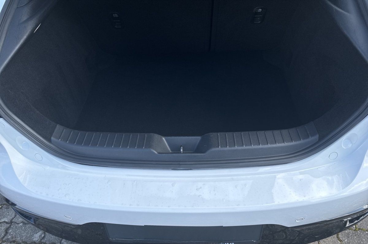 Mazda 3 SKYACTIV-G 2.0 150PS M Hybrid foto 10