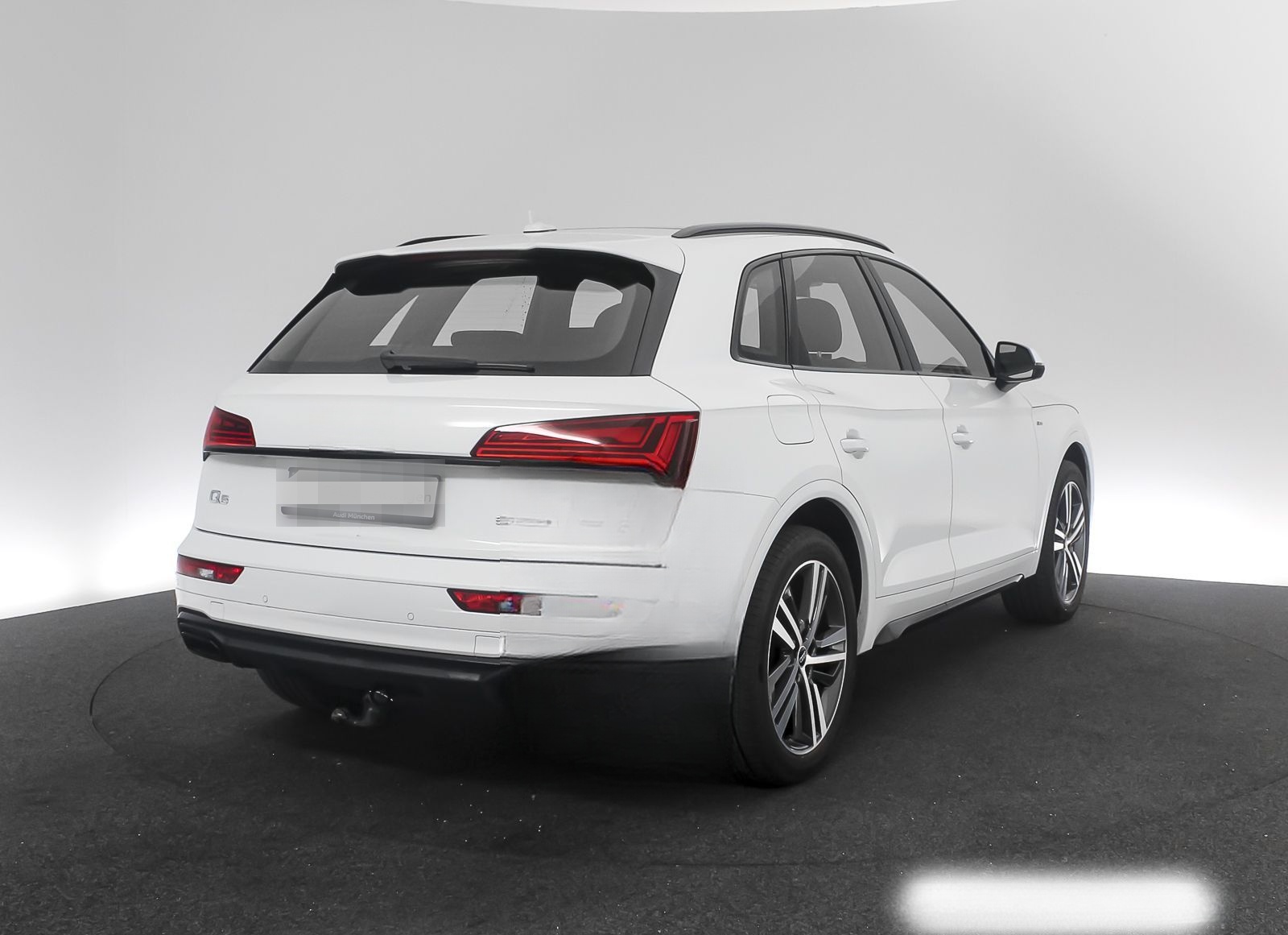 Audi Q5 50 TFSI e qu. S tronic S line Pano/AHK/Luftfe foto 8