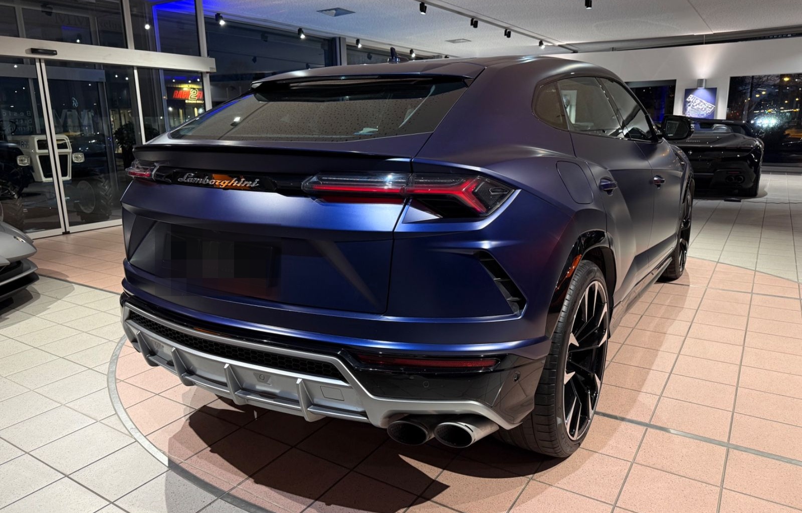 Lamborghini Urus ADAS*PANO*HEAD-UP*NIGHT-VISION*MATT-LACK foto 8