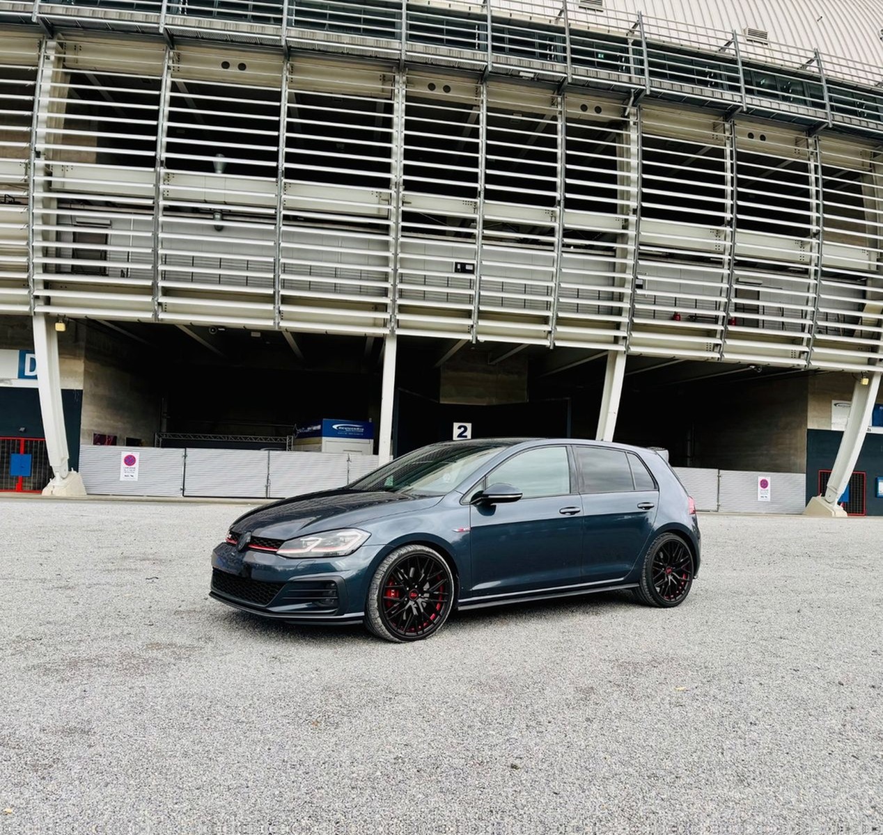 Volkswagen Golf 2.0 TSI DSG GTI Performance GTI Performance foto 15