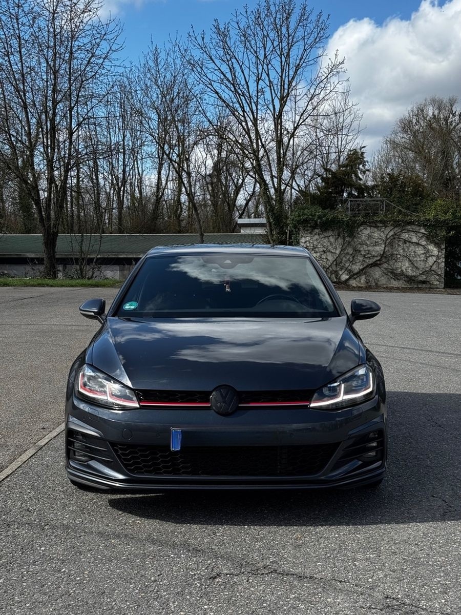 Volkswagen Golf 2.0 TSI DSG GTI Performance GTI Performance foto 6