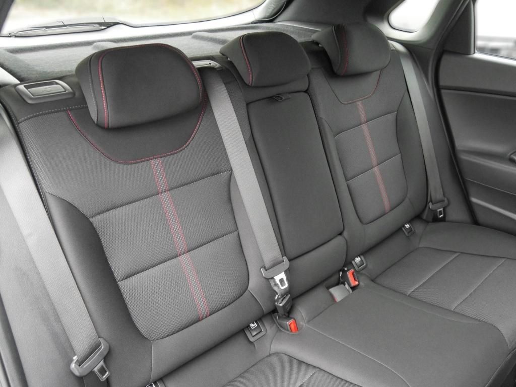 Hyundai i30 1.0 TGDI N-Line KAM|LED|SHZ|Facelift|KLIMA foto 4