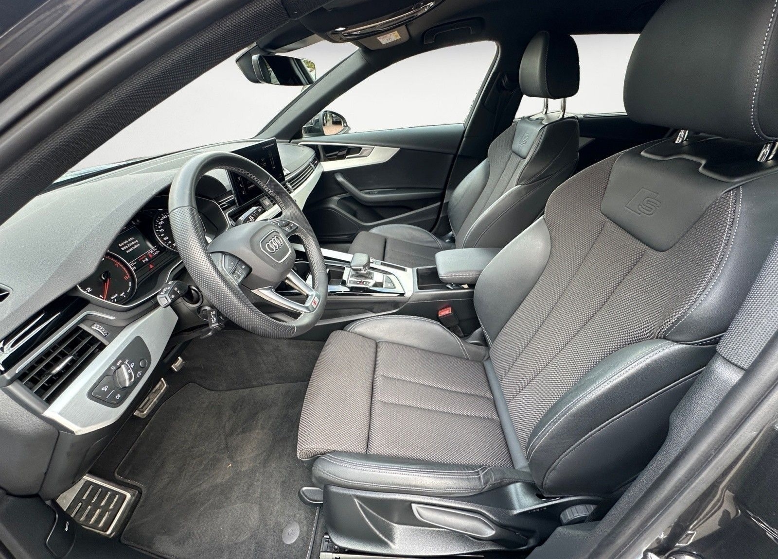 Audi A4 Avant 40 TFSI S-line LED/AHK/Kamera/Assist/uv foto 8