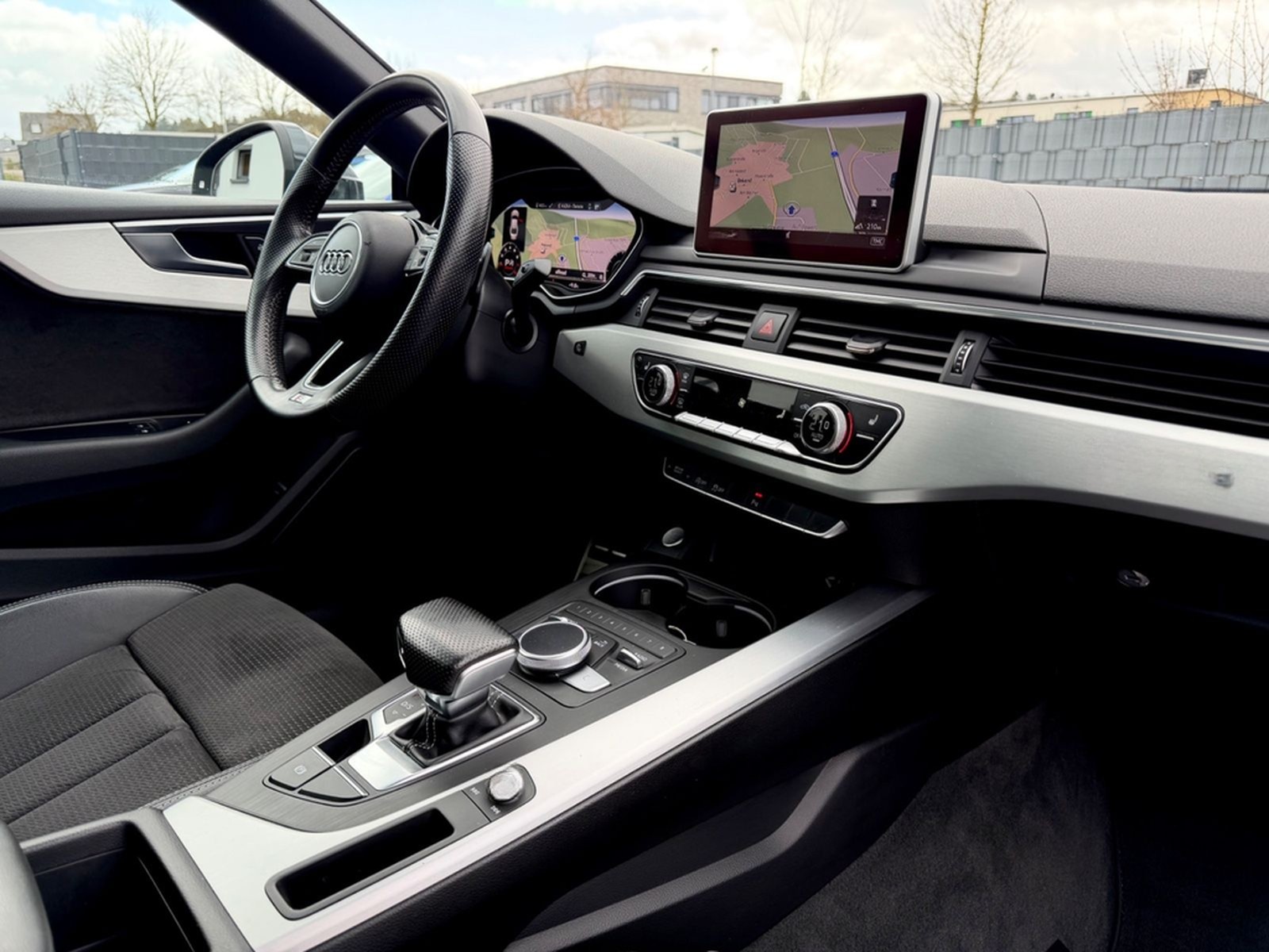 Audi A5 Coupe 2.0 TFSI quattro S line Sport Plus foto 11