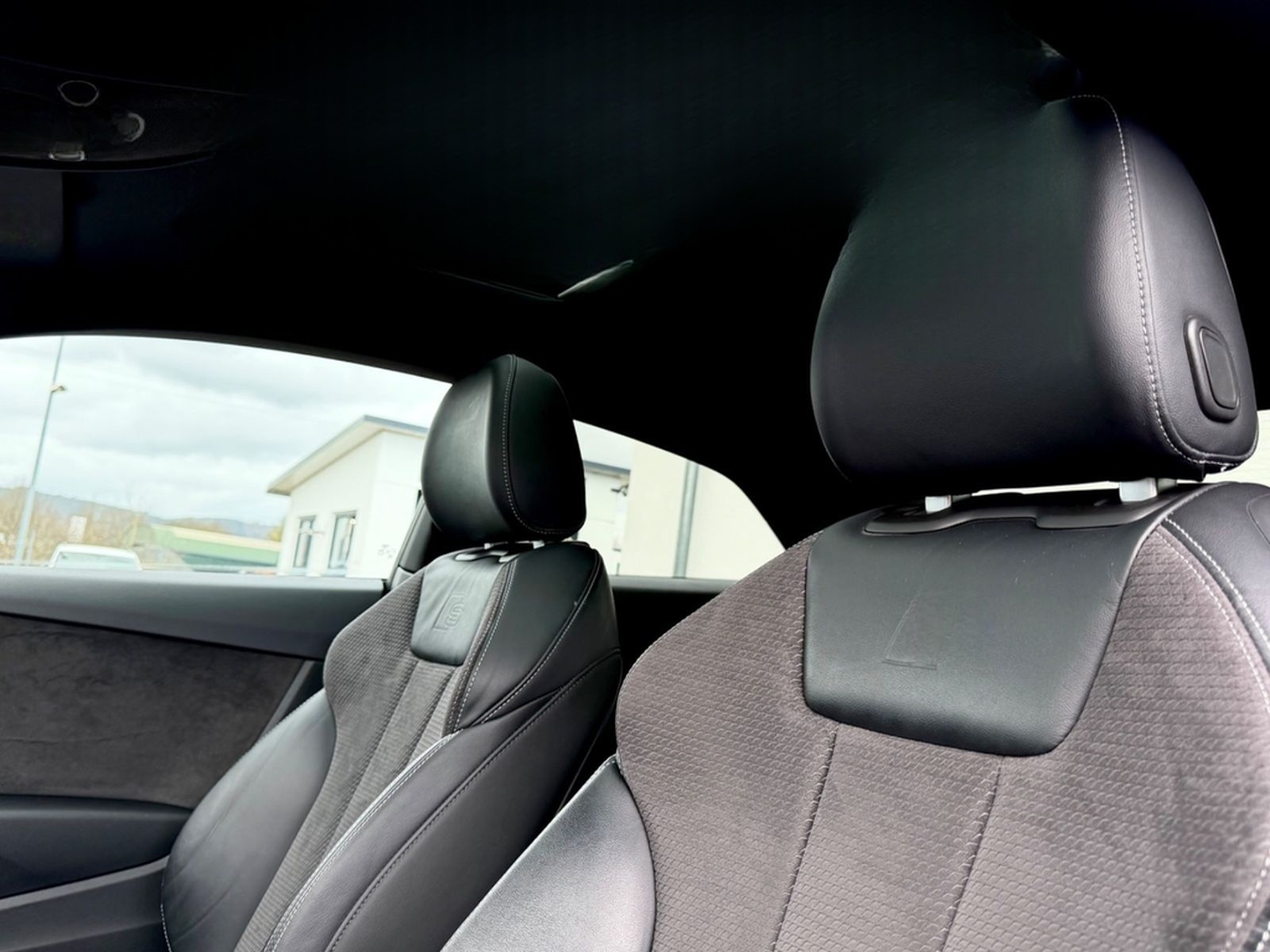 Audi A5 Coupe 2.0 TFSI quattro S line Sport Plus foto 14