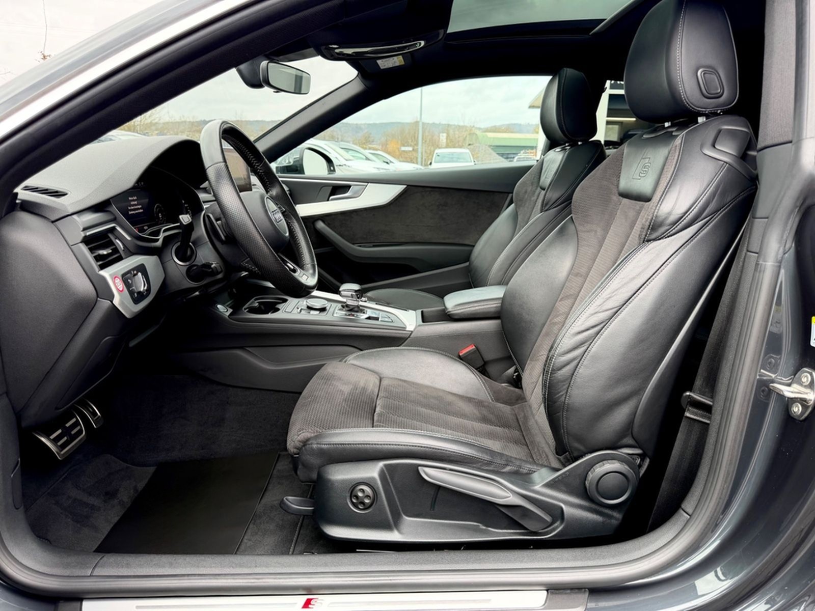 Audi A5 Coupe 2.0 TFSI quattro S line Sport Plus foto 9