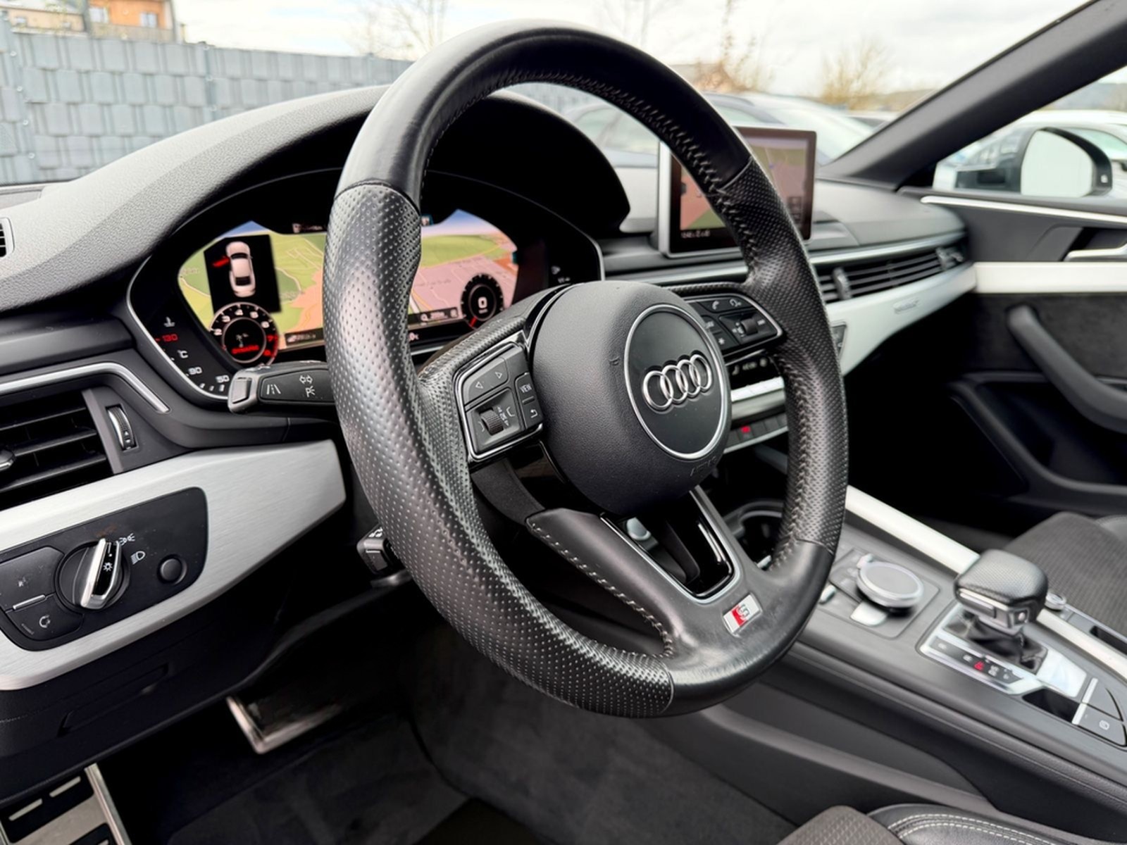 Audi A5 Coupe 2.0 TFSI quattro S line Sport Plus foto 10