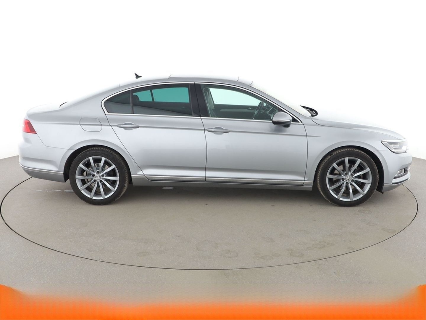 Volkswagen Passat 1.8 TSI Highline BM Aut.*NAVI*LED*ACC* foto 7