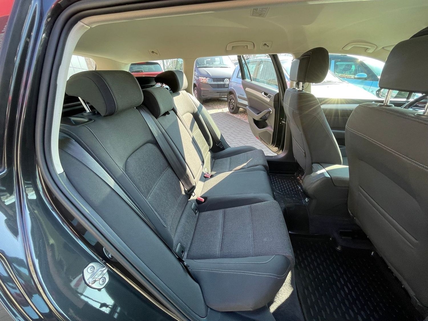Volkswagen Passat Comfortline el. Rollstuhl-Dachbox Sopur/S foto 37