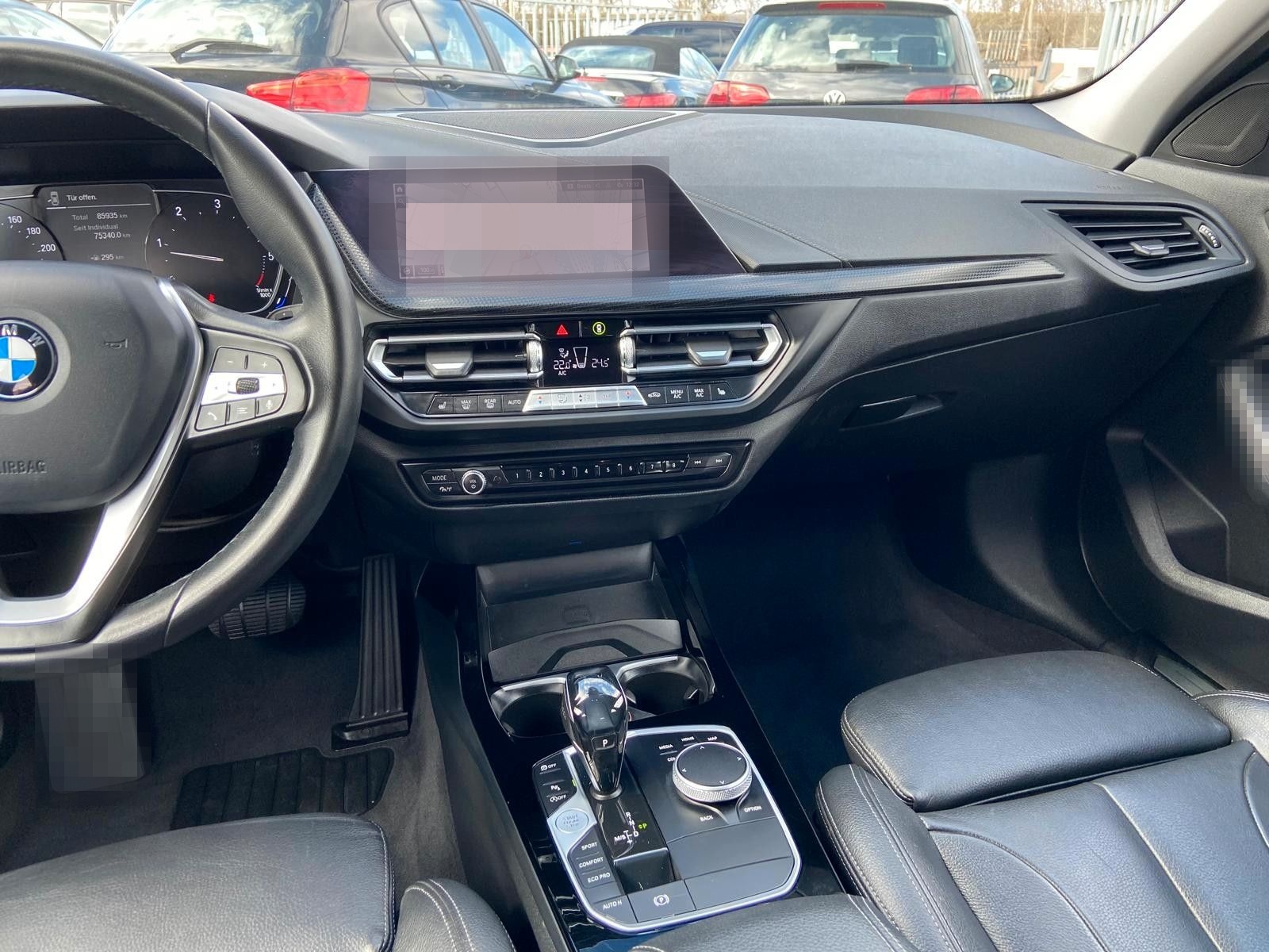 BMW 118d Sport Line LED W-LAN NAVI LEDER SHZ PDC foto 9