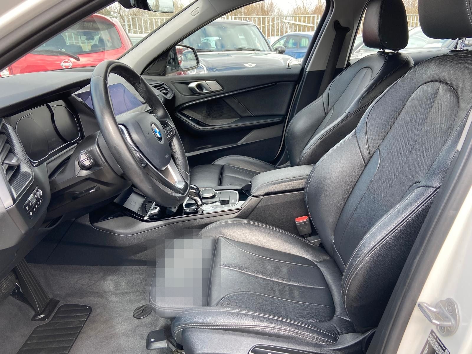BMW 118d Sport Line LED W-LAN NAVI LEDER SHZ PDC foto 10
