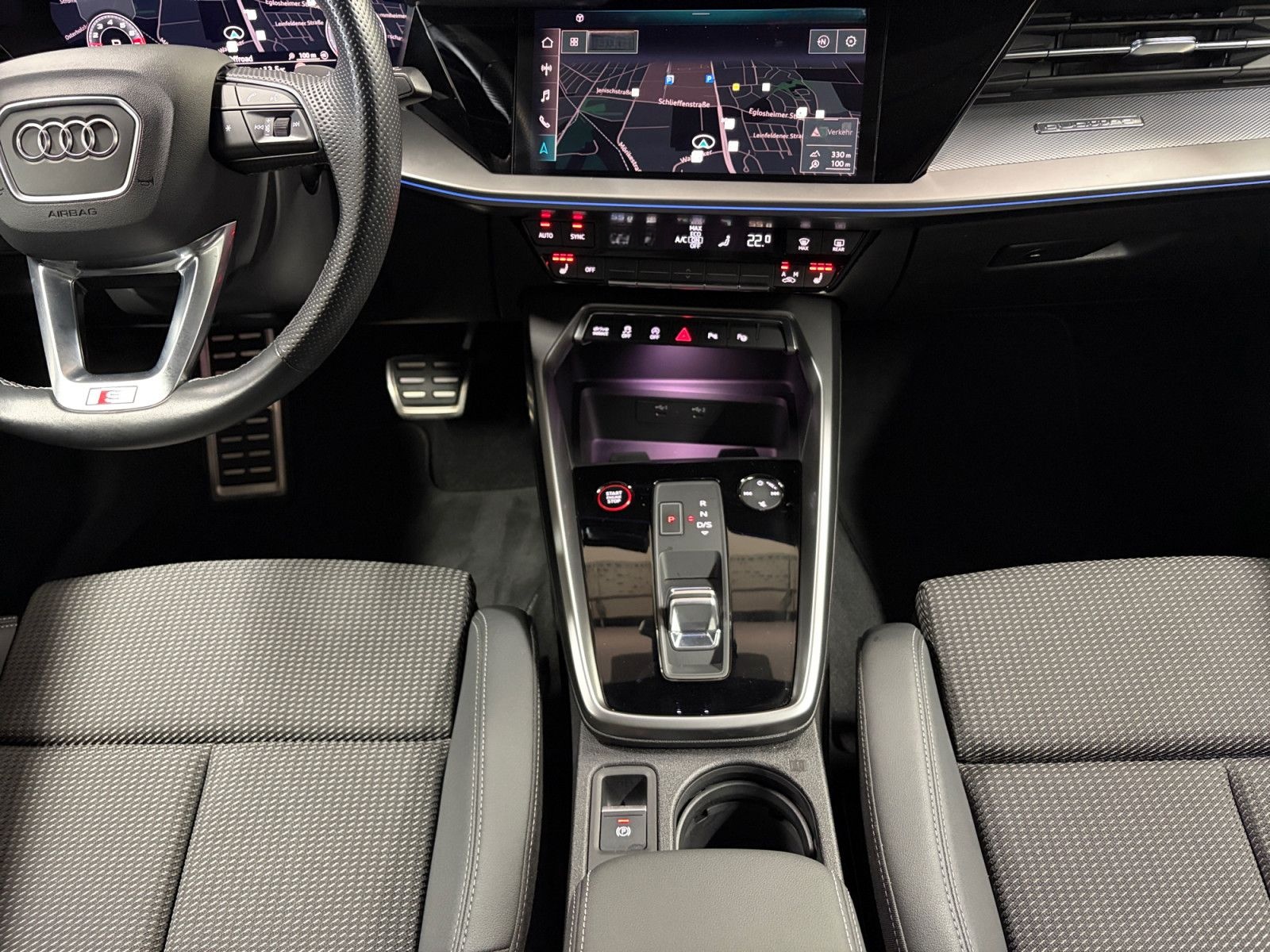 Audi S3 Sportback TFSI quattro Matrix Pano Navi ACC C foto 8