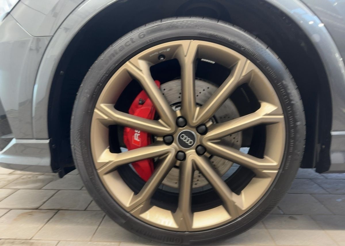 Audi RS Q3 2.5 TFSI Kamera SONOS LED Navi virtual foto 21