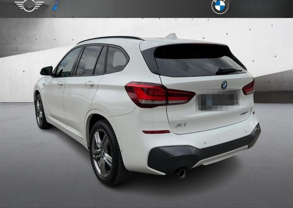 BMW X1 xDrive25e M Sport Park-Assistent LED foto 4