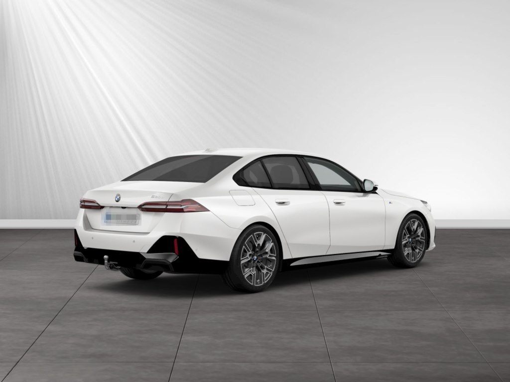 BMW 520d M Sport|AHK|20"LMR|Head-Up foto 2