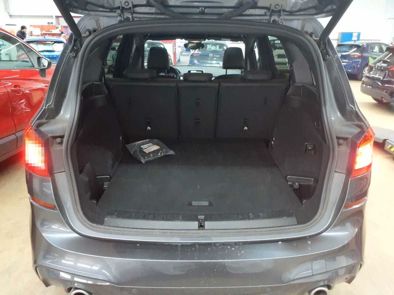 BMW 220i Gran Tourer Aut. M Sport Navi Pano foto 9