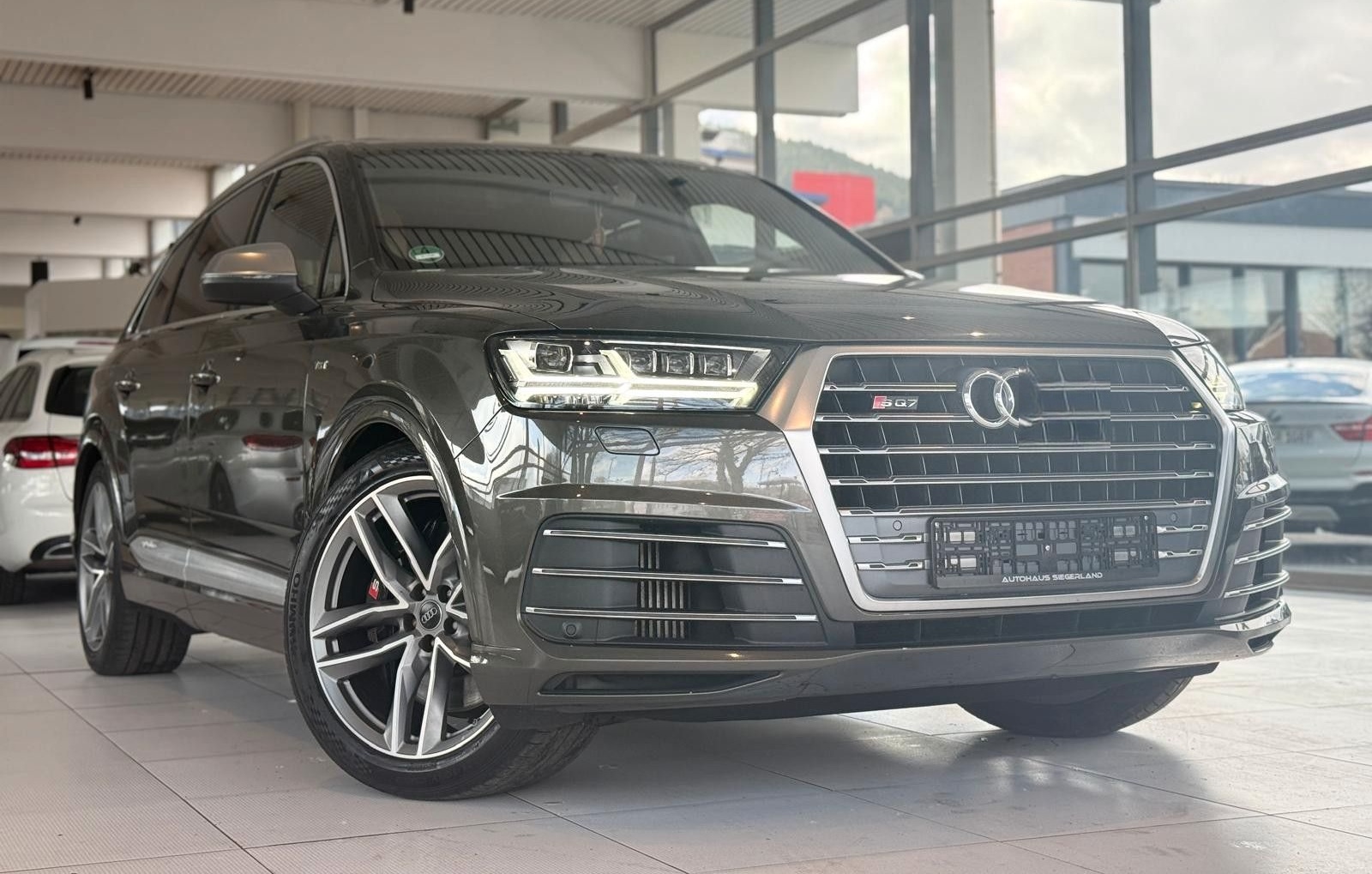 Audi SQ7 4.0 TDI quattro/VOLLAUSTATTUNG/HEADUP/STANDH foto 2