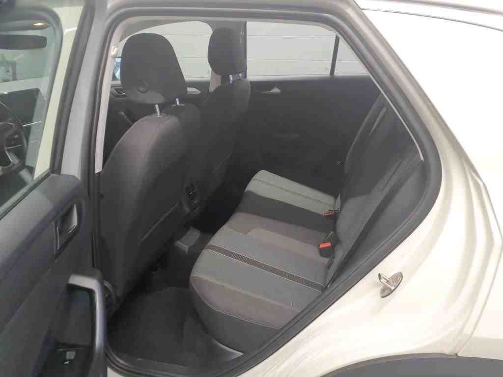 Volkswagen T-Roc Life 2.0 TDI DSG AHK LED PDC Navi CarPlay foto 6