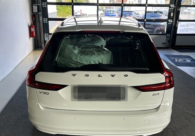 Volvo V90 Kombi Momentum Pro foto 12