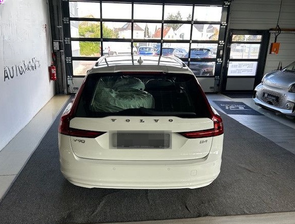 Volvo V90 Kombi Momentum Pro foto 3