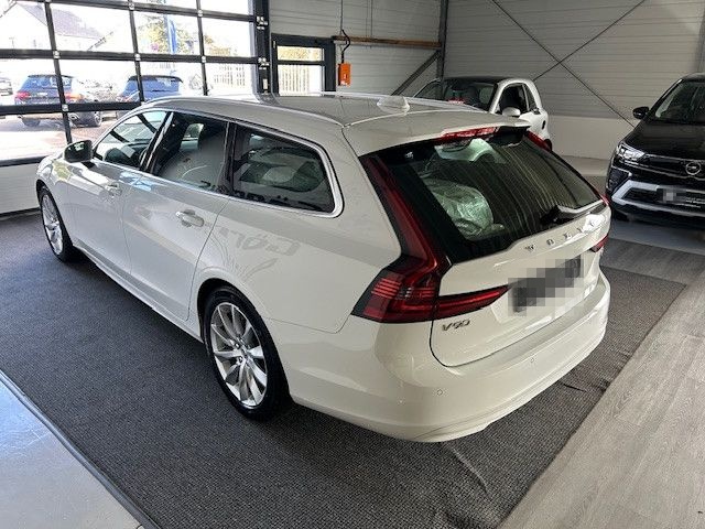 Volvo V90 Kombi Momentum Pro foto 4