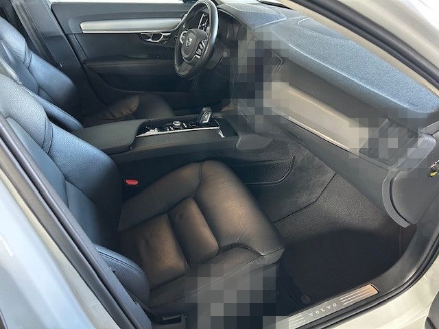 Volvo V90 Kombi Momentum Pro foto 9