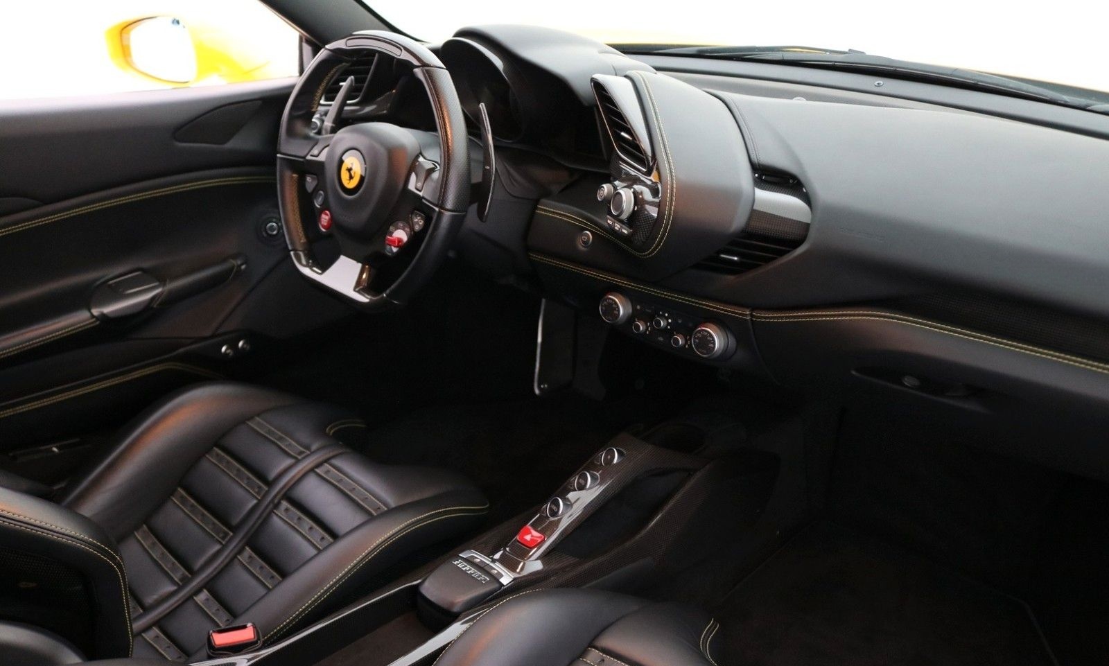 Ferrari 488 GTB GTB Coupé DCT foto 13