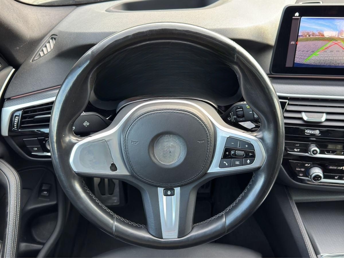 BMW 520d Touring M Sport xDrive LED Pano Leder HuD foto 12