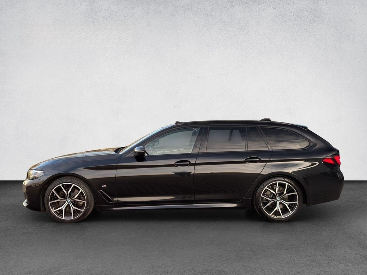 BMW 520d Touring M Sport xDrive LED Pano Leder HuD foto 3