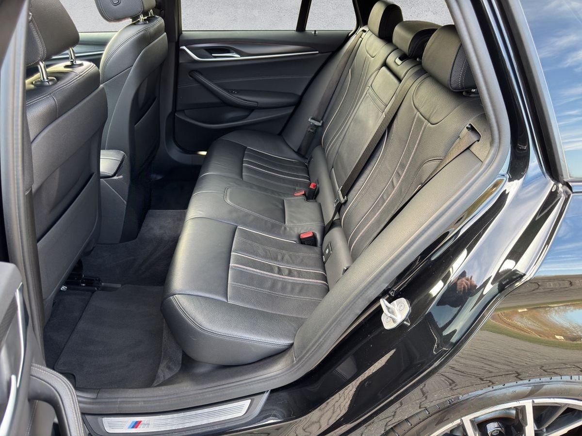 BMW 520d Touring M Sport xDrive LED Pano Leder HuD foto 27