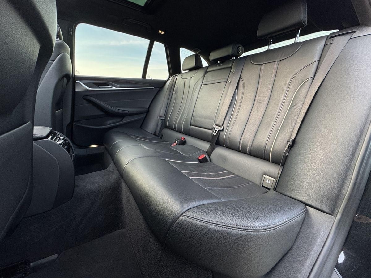 BMW 520d Touring M Sport xDrive LED Pano Leder HuD foto 29
