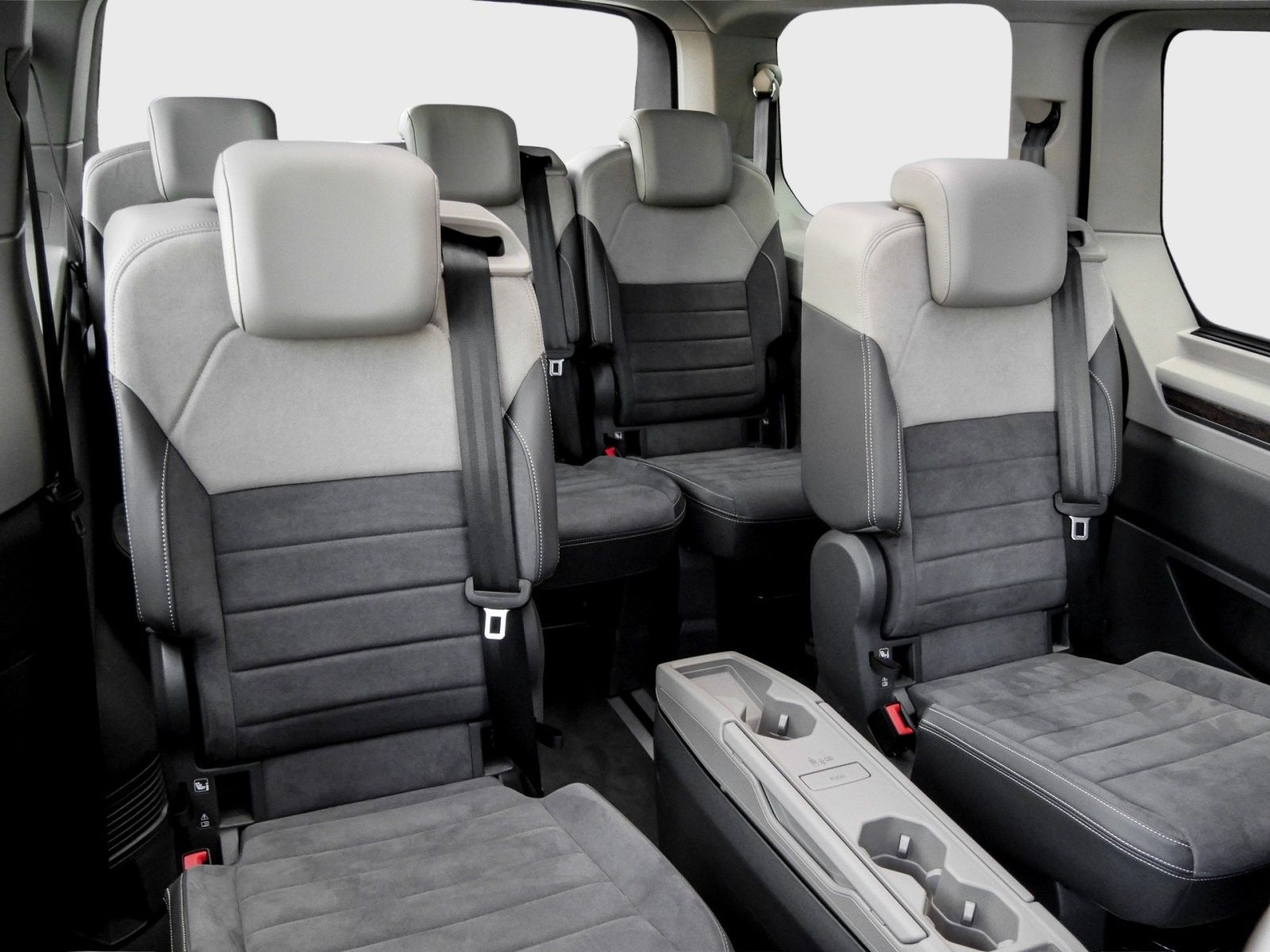 Volkswagen T7 Multivan Style 2.0 TDI DSG LÜ IQ.Light Standh foto 4